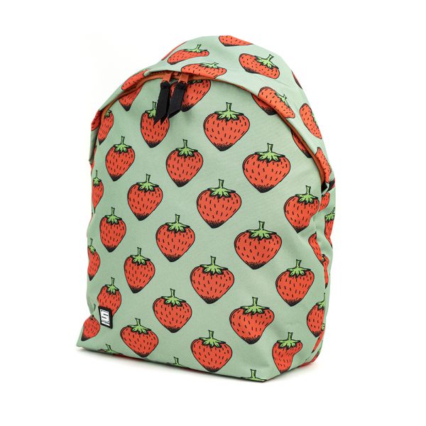 plecak_convex_strawberry_1