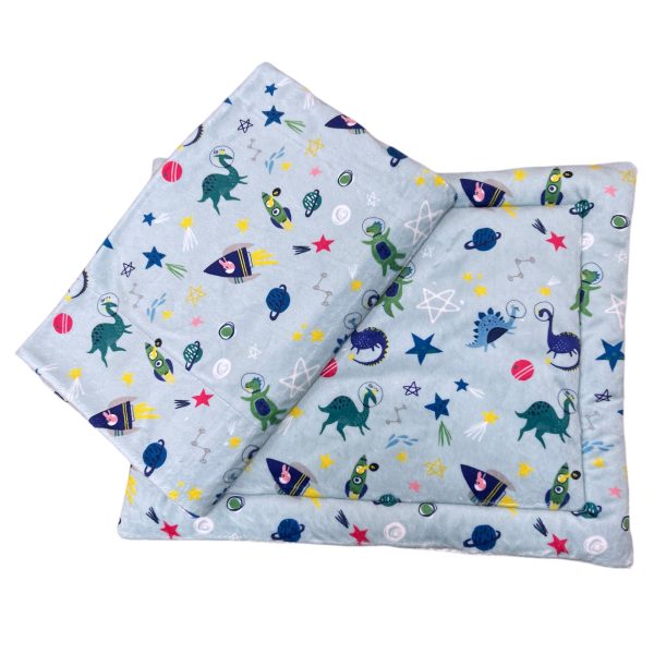 ZESTAW PRZEDSZKOLAKA PODUSZKA KOCYK WOREK DINOZAURY(1)